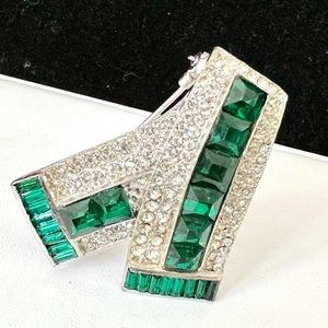 Stunning Crystal Fur Clip